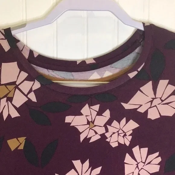 💖 LOGO | by Lori Goldstein Knit Printed Top & Solid Tank Twin Set Small - Picture 8 of 8